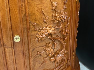 Cánh cong nguyên khối