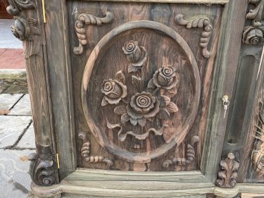 Kệ tivi gỗ mun hoa