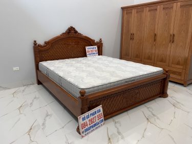 Giường ngủ gỗ hương
