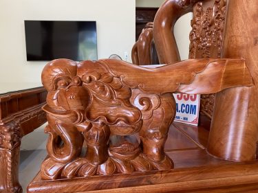 Bàn ghế minh voi chiến quốc cột 14 chân 14 gỗ hương đá đục thủ công