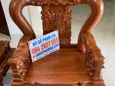 Bàn ghế minh voi chiến quốc cột 14 chân 14 gỗ hương đá đục thủ công