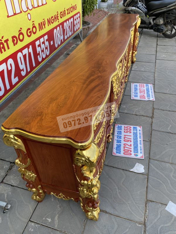Kệ tivi louis Hoàng Gia dát vàng