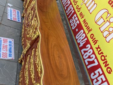 Kệ tivi louis Hoàng Gia dát vàng