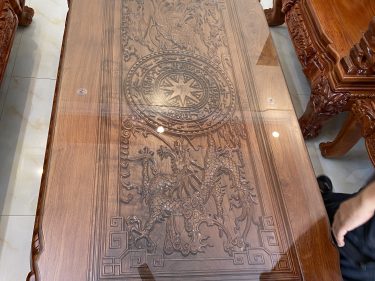 Bàn ghế minh voi chiến quốc cột 14 chân 14 gỗ hương đá đục thủ công