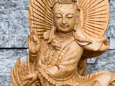 Tượng quan Âm bồ tát