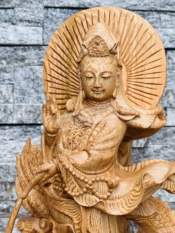 Tượng quan Âm bồ tát