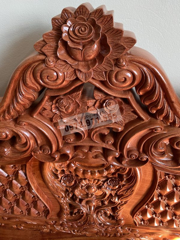 Bàn ghế hoàng gia V5