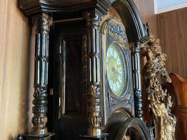 Đồng Hồ Cây Gỗ Mun hoa lào