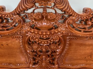 Bàn ghế hoàng gia tân cổ điển