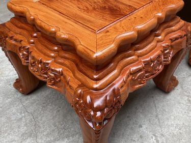 bàn ghế quốc voi gỗ hương