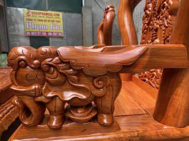 bàn ghế quốc voi gỗ hương