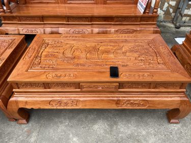 ban ghe tan thuy hoang cot 14