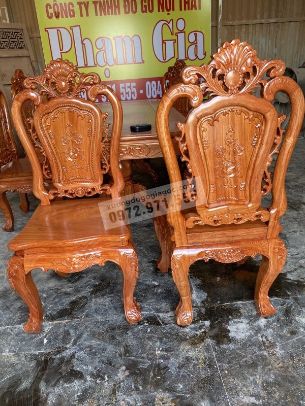 Bàn ăn 8 ghế hình tròn