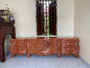 Kệ tivi hoàng gia