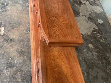 Kệ tivi gỗ hương đá