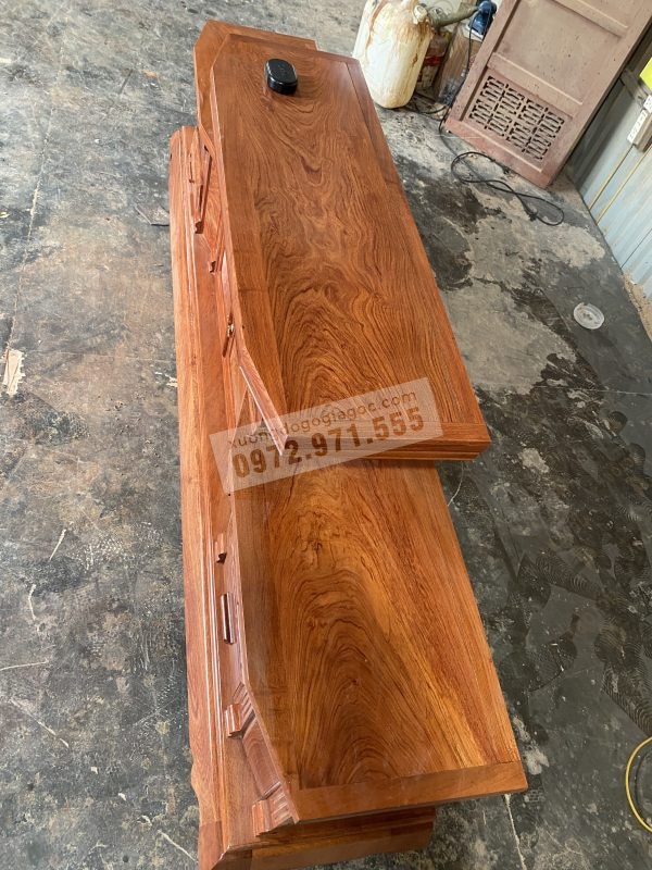 Kệ tivi gỗ hương đá